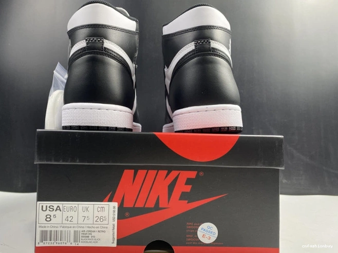 Air Retro (2014) Black 1 555088-010 White Jordan 0818